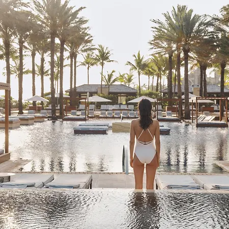 The Cove At Atlantis Hotel